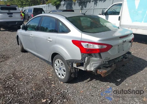 2012 Ford Focus Se из США, поврежденный, VIN 1FAHP3F29CL442096